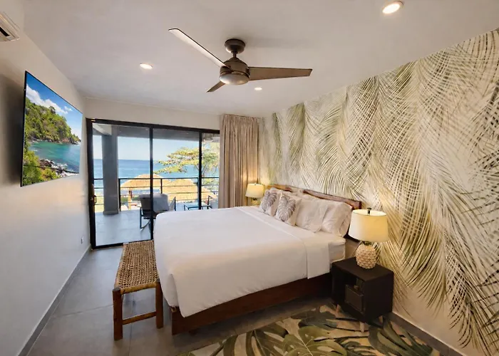 Villa Luxury Beachfront Estate W Private Chef, Full Staffconcierge Amenities *