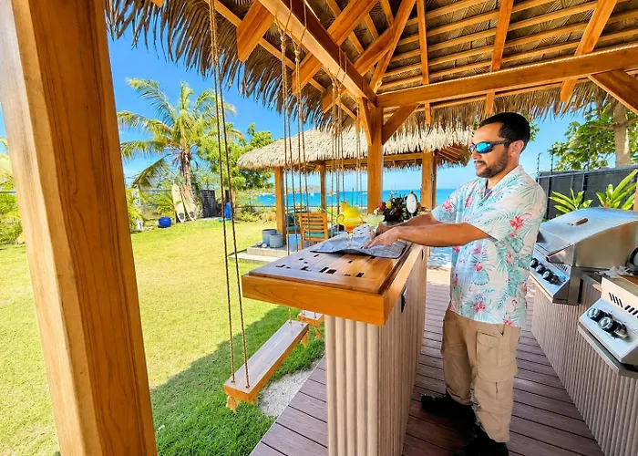 Villa Luxury Beachfront Estate W Private Chef, Full Staffconcierge Amenities *