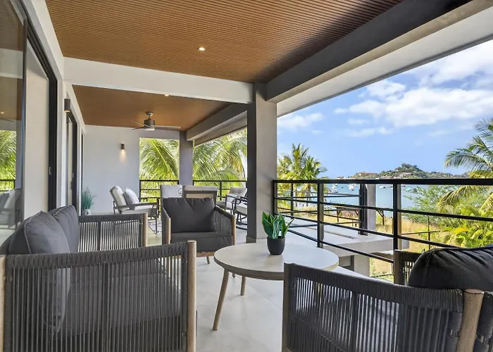 Luxury Beachfront Estate W Private Chef, Full Staffconcierge Amenities *