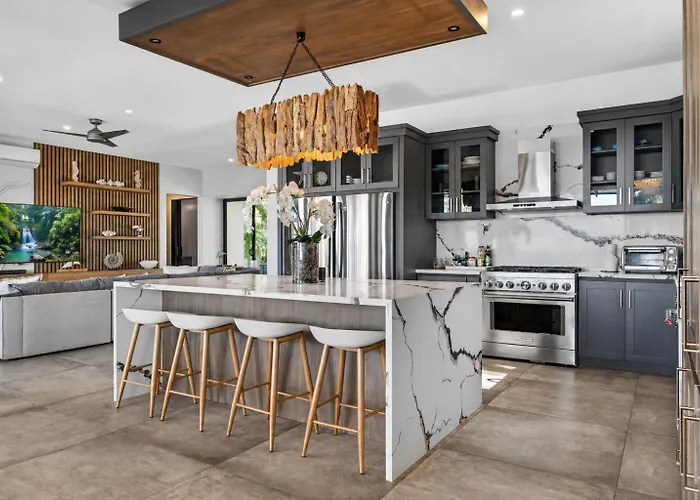 Villa Luxury Beachfront Estate W Private Chef, Full Staffconcierge Amenities