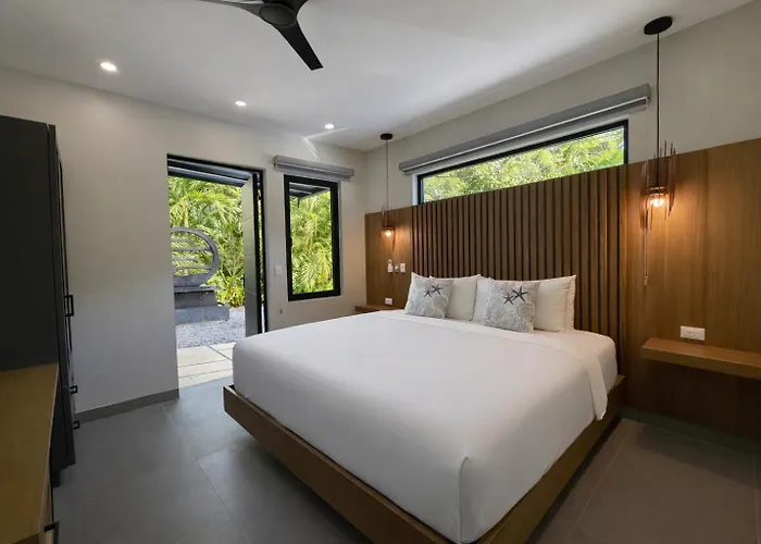 Villa Luxury Beachfront Estate W Private Chef, Full Staffconcierge Amenities *